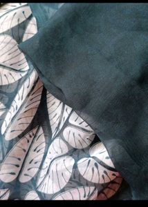 Leaf Print Georgette Saree