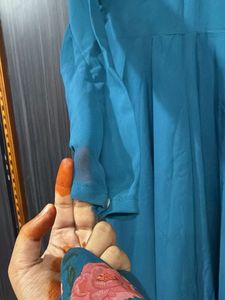 Beautiful Teal Kurta Set with Scarf
