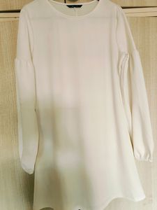 Pretty White Casual Tunic (M/34)