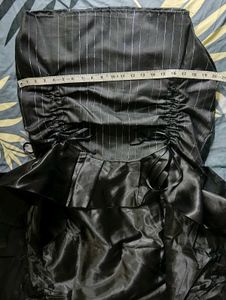 Chic Black Strapless Ruffle Dress