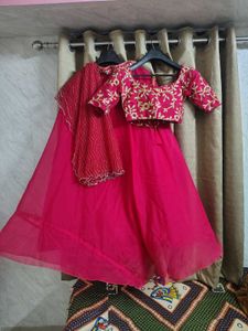Stunning Pink Lehenga Choli Set for Navratri