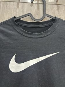 Nike Dri-FIT T-Shirt