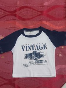 Combo graphic tees