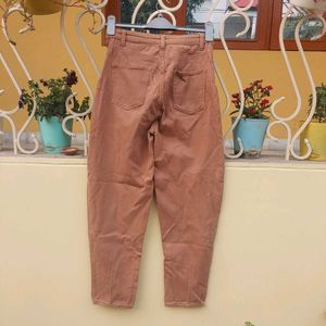Mom Fit Faun Color Jeans
