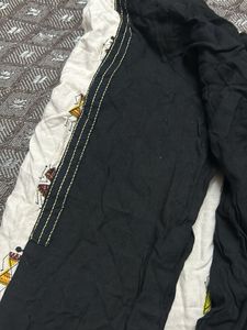 a beautiful kurti