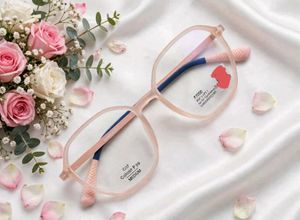 Lenskart Air Online Transparent Full Rim Geometric