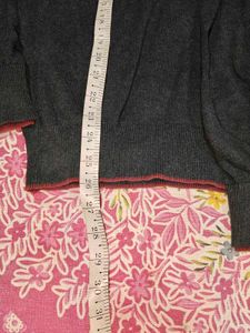 Men's Dark Grey Crew Neck Sweater