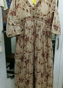 Elegant Floral Print Kurta