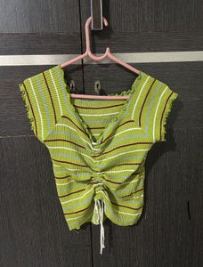 Trendy Ribbed Ruched Crop Top | Size S