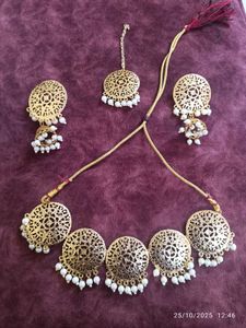 new unused gold Jewellery Set