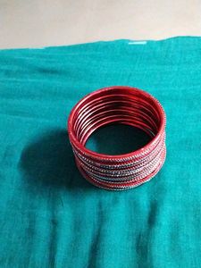 Beautiful Shining Metal Bangles