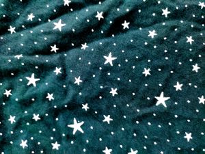 Green Star Pattern Top 🌟