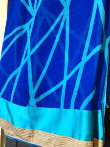 Royal Blue Geometric Print Saree