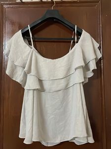 Chic Ruffled Off-Shoulder Top