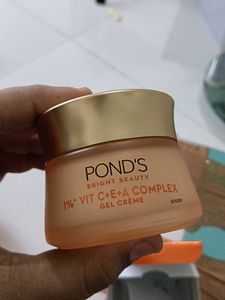Pond's Bright Beauty Creams