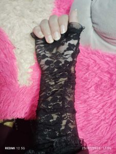 Black Lace Fingerless Gloves