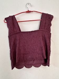 Chic Scalloped Crop Top