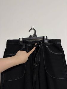 Black Wide Leg Cargo Jeans | Contrast Stitching