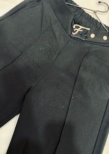 Elegant Black Wide-Leg Trousers