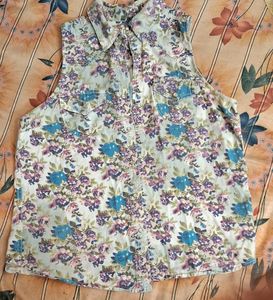 ♡DNMX Jeans Sleeveless Floral Button UP♡
