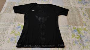 4F Men's Black Athletic T-Shirt