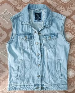 Splash Blue Men's Denim Sleeveless Jacket