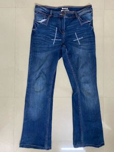 Cross Stylish Bootcut Jeans