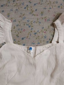 Chic White Ruffle Strap Peplum Top