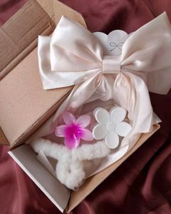 Adorable Flower Hair Accessories