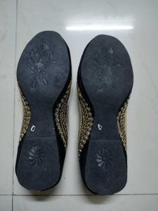 Black Gold Bellies Ballerinas Flats
