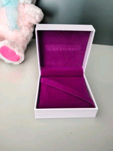 CaratLane Jewelry Box