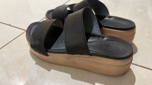CROCS Black Heels
