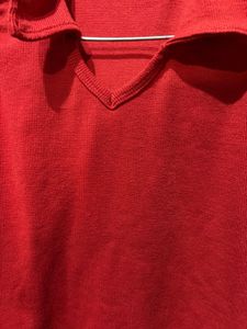 Red Sleeveless Collared Top