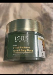 New Ubtan De-Tan Radiance Face &amp; Body Powder Mask