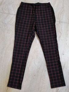 Chic Plaid Skinny Pants