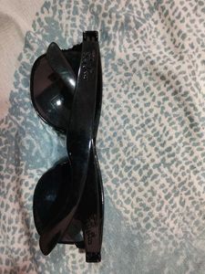 Vintage Black Frame Sunglasses