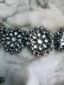 Sparkling Floral Hairband/mathapatti