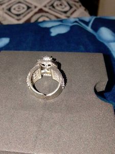 Sparkling Ring
