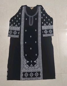 Black Anauk Kurti