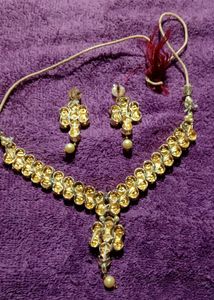 Necklace Set