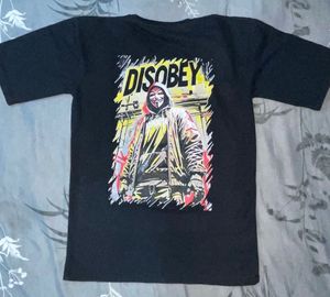 Graphic Print 'DISOBEY' T-Shirt