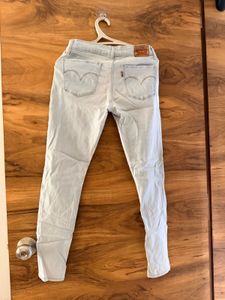 Levi Light Wash Skinny Jeans