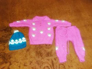 Baby Girl Wollen Suit Set With Cap