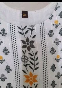 Elegant White Kurta Set with Dupatta