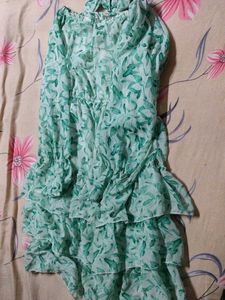 Green Leaf Print Tiered Dress