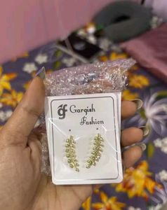 Leaf Design Earrings