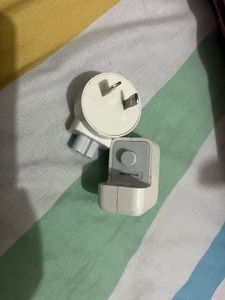 Universal Apple Power Adapter