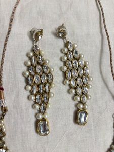 Exquisite Kundan Necklace &amp; Earring Set