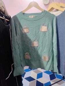 Cute Green Sweatshirt with Bag Appliques