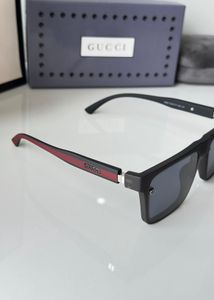GUCCI RED 8962 black